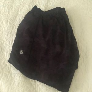 Hotty hot low rise lined short 4”